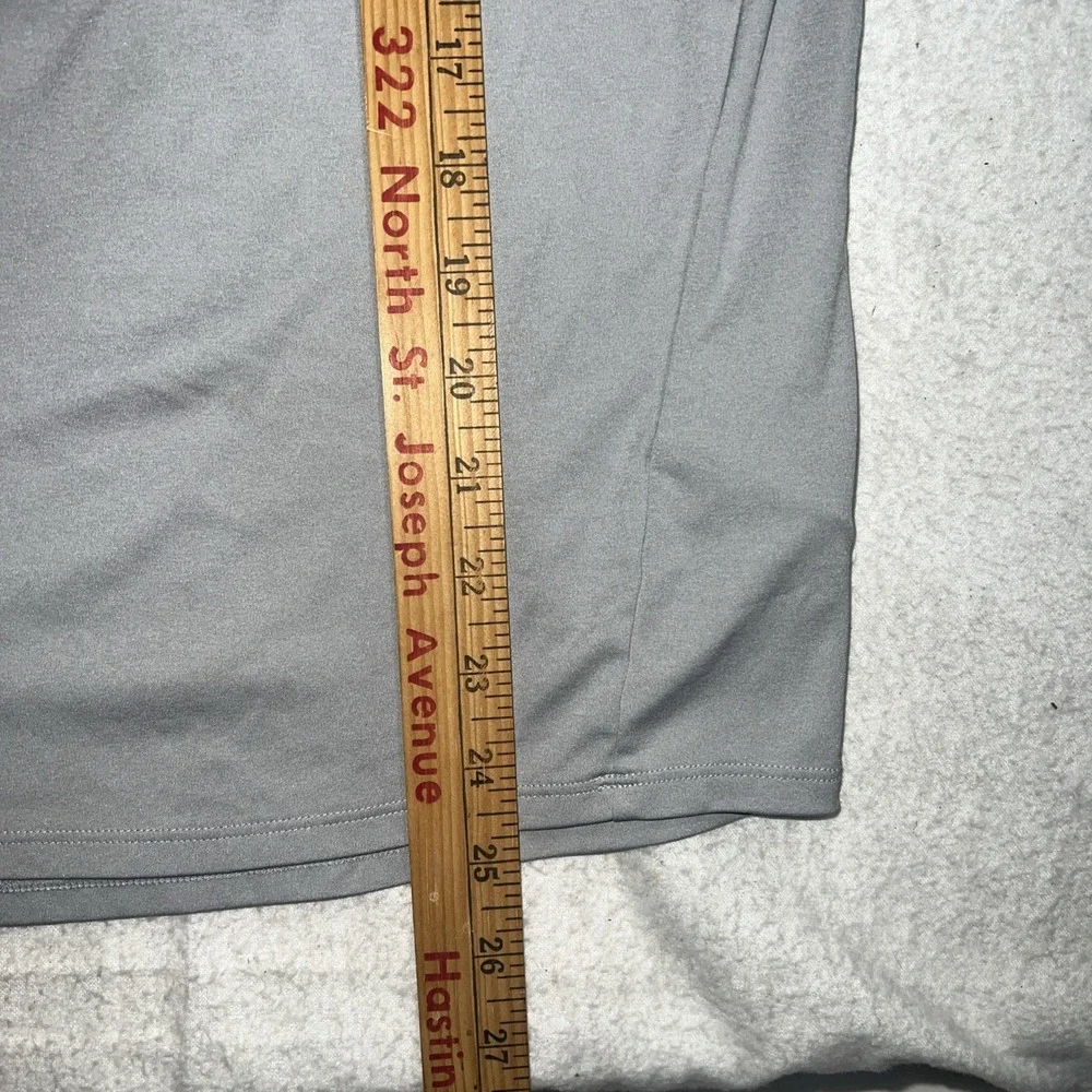 The North Face Men's Athletic T Shirt Small S Gray Short Sleeve Performance Tee
